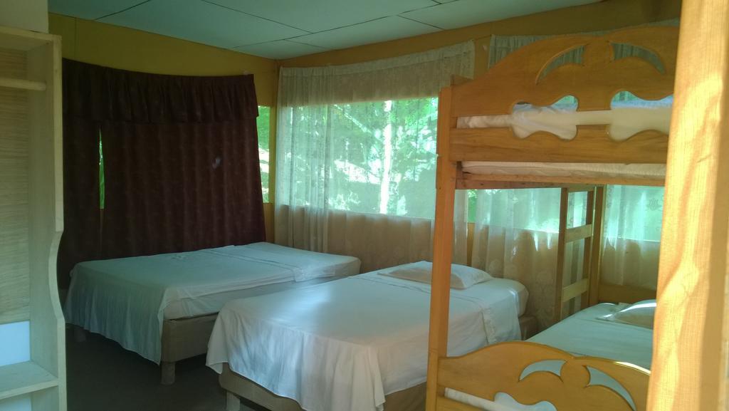 Amazon Queen Lodge Mazán Δωμάτιο φωτογραφία